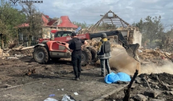 Russians hit Zaporizhzhia Oblast with guided aerial bombs, killing and injuring people