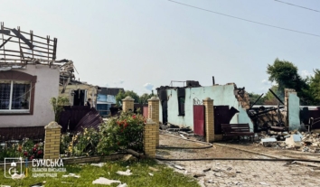 Росія атакувала Сумщину майже 90 разів за добу: 10 поранених, триває евакуація з 213 населених пунктів