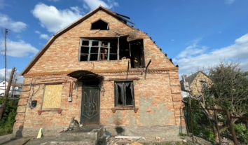 Росія майже 20 разів обстріляла Нікопольщину: є загиблий, пошкоджено житло й інфраструктуру